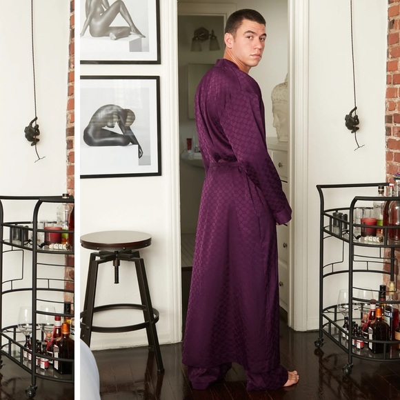 Men’s Savage X Fenty Rich Purple Robe - Picture 9 of 9